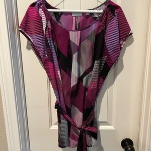 New York & Company Graphic Tie Front Blouse in Purple, Pink and black sz Large